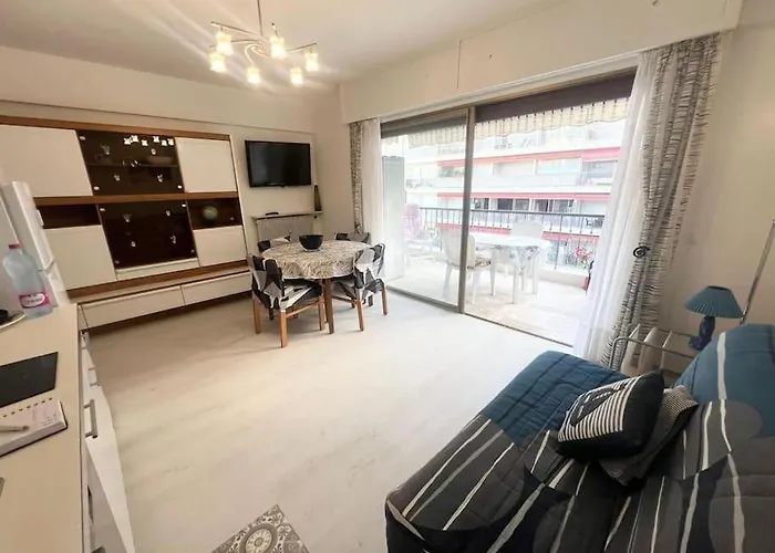 Mona Lisa Bord De * Menton