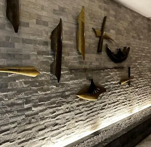 アパート Mona Lisa Bord De マントン